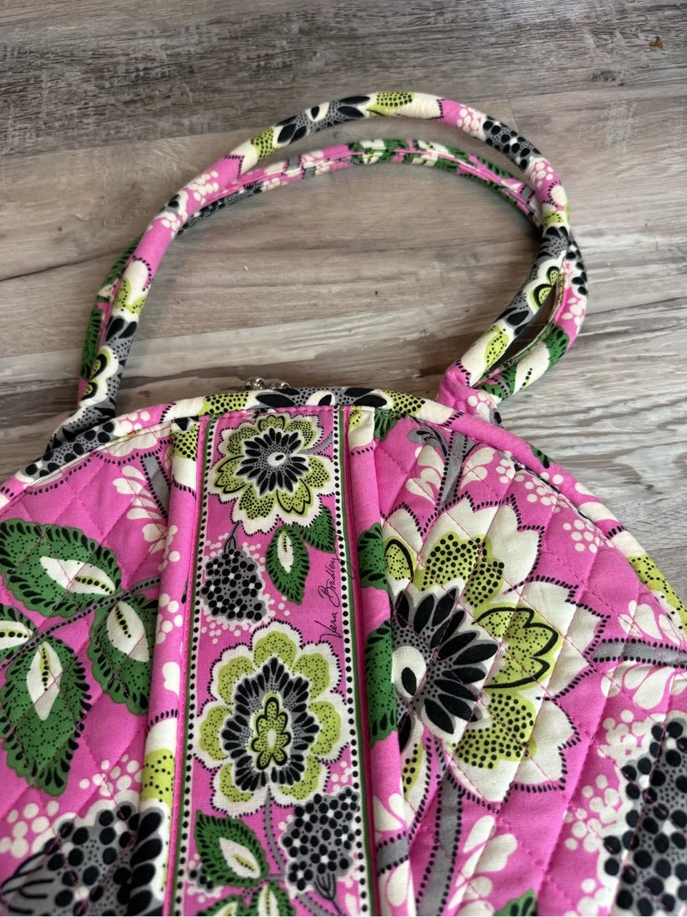 Vera Bradley Eloise Frame Bag In Retired Priscilla Pink Kiss Lock Closure Floral